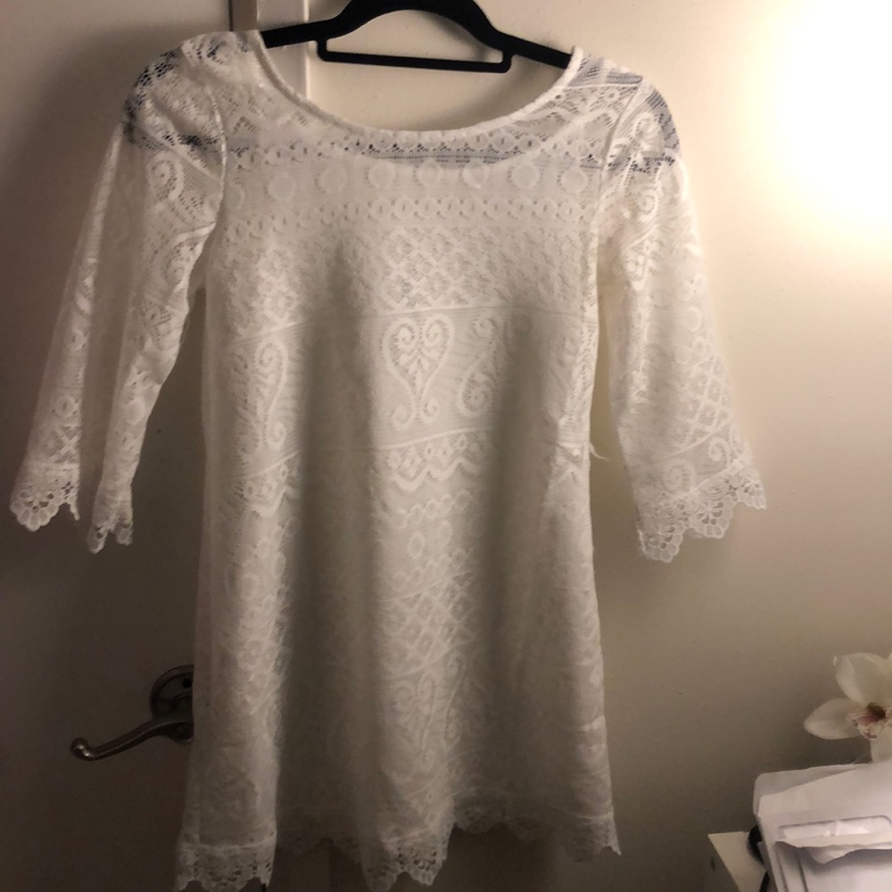 White lace H&M dress